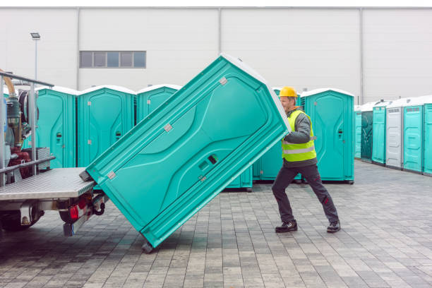 Best Porta potty delivery and setup  in South Burlington, VT